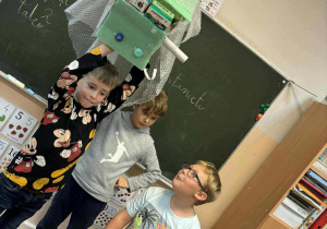 Drugoklasiści w akcji! Kreatywny recykling w naszej szkole.