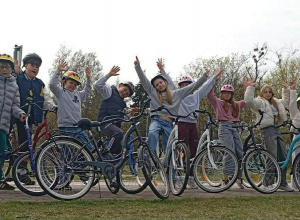 klasa 5b w miasteczku ruchu drogowego